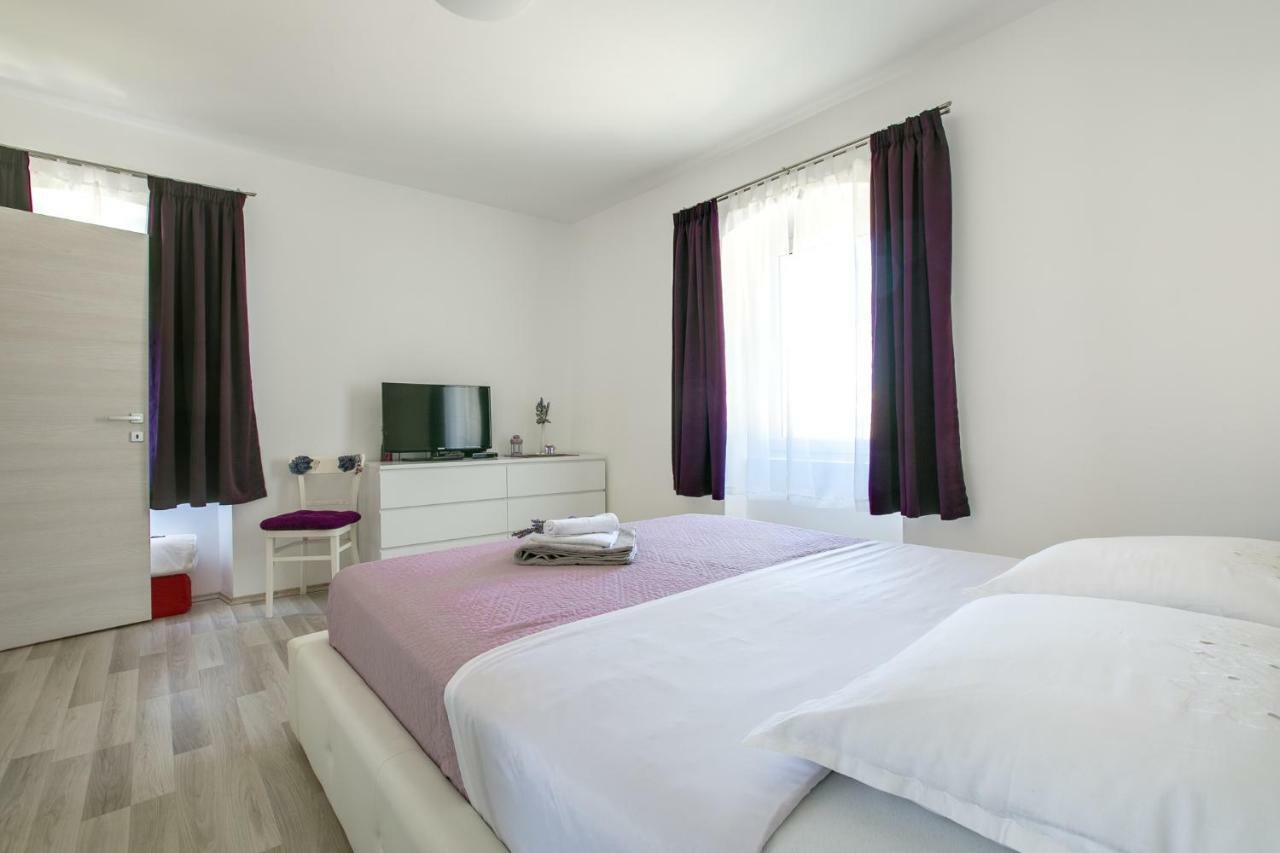 Apartment Maja *